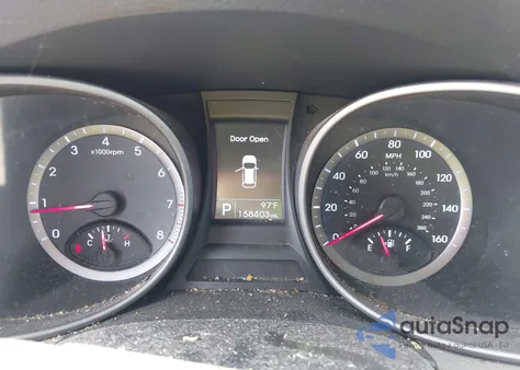 2016 Hyundai Santa Fe Sport 2.4L z USA, uszkodzony, nr VIN 5XYZU3LB8GG328720